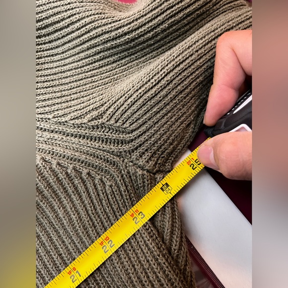 Gander mtn. Men’s large sweater - Picture 3 of 5